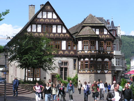 Historischer Stadtkern von Höxter mit Blick auf die Dechanei.